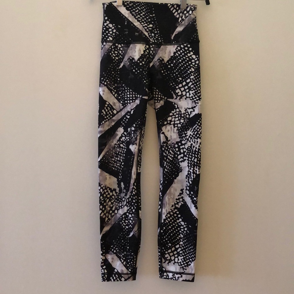 Lululemon high waisted leggings